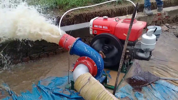 máy bơm nước nông nghiệp chạy bằng dầu